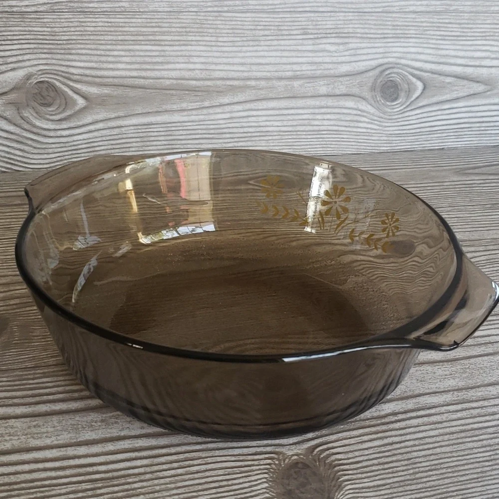 Vintage ambar glassbake yellow daisys print casserole